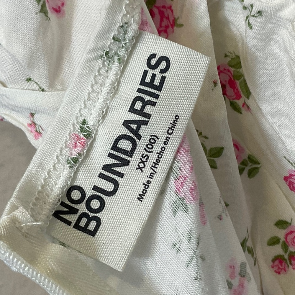 NWT No Boudaries Milkmaid Sundress Size XXS (runs big) - Picture 7 of 8